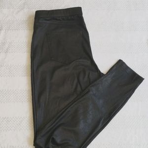 HUE faux leather leggins